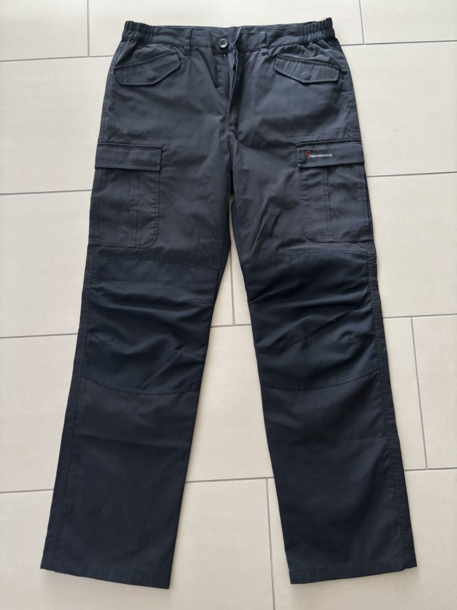 Pantaloni: Lange Outdoorhose – Usato da Villigen venduto da reinotti01