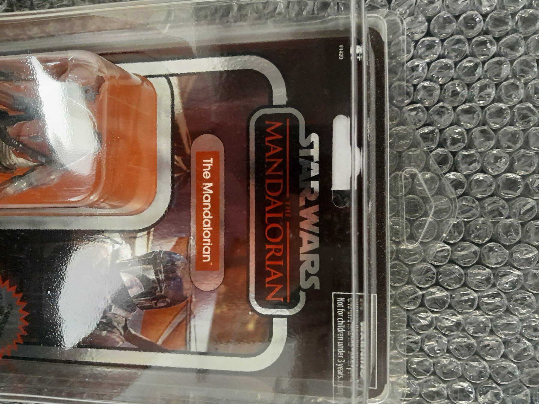 Star Wars Statuette: Star Wars The Mandalorian mit Plastikcase – Nuovo (secondo la descrizione) da Rüti ZH venduto da Alemanni 4