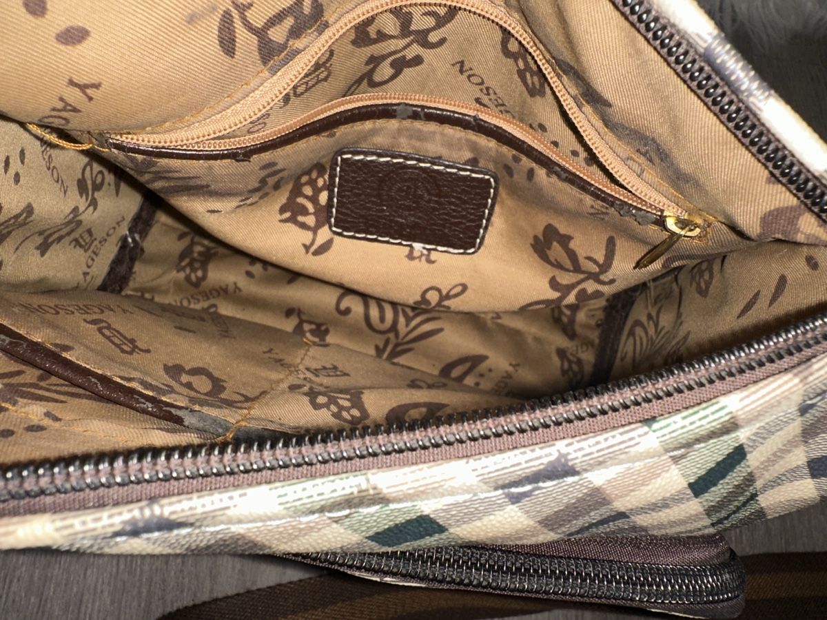 Borse da donna: Tasche von Yageson – Usato da Wettingen venduto da melinc87 2