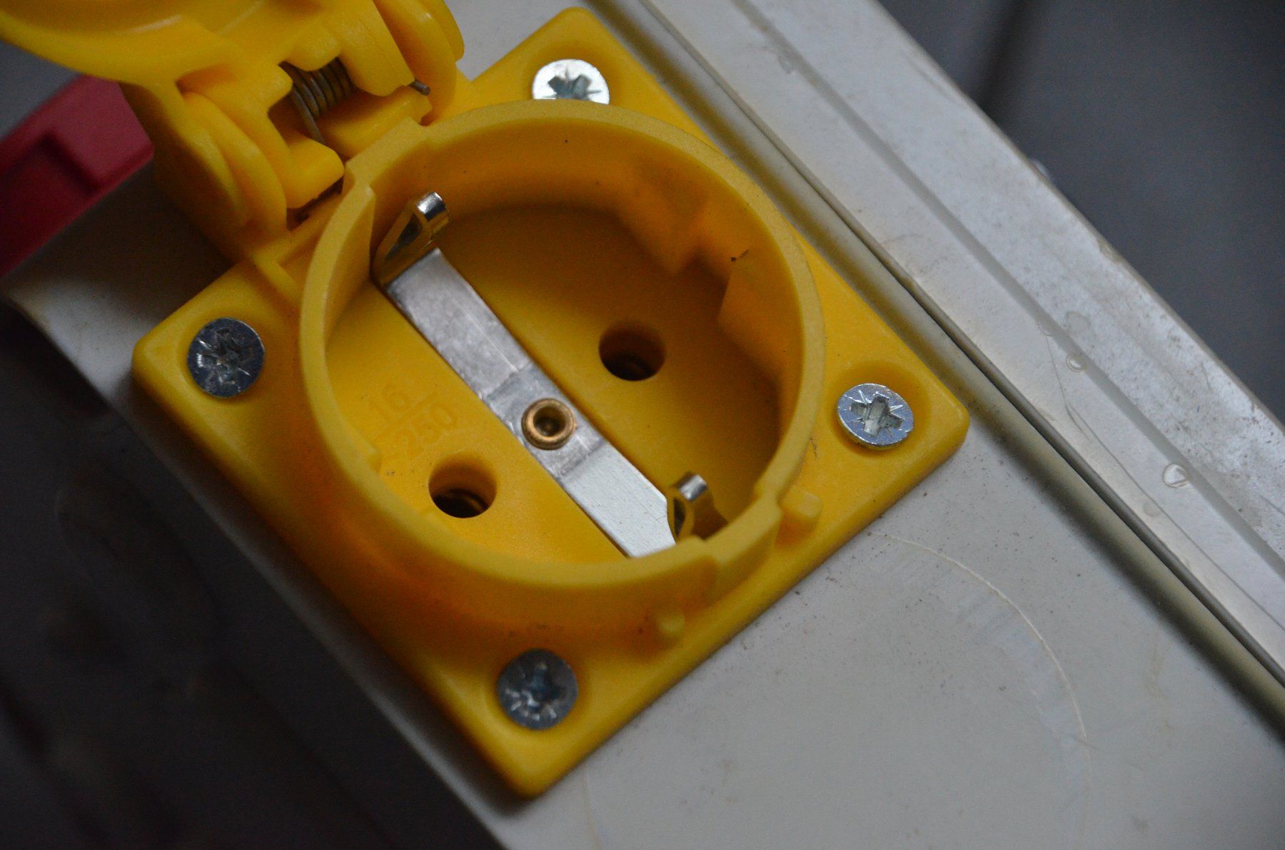Alimentation électrique: Elf-Electro.nl SK2 Timer Stromverteiler – D'occasion à Collonges par arashee 5