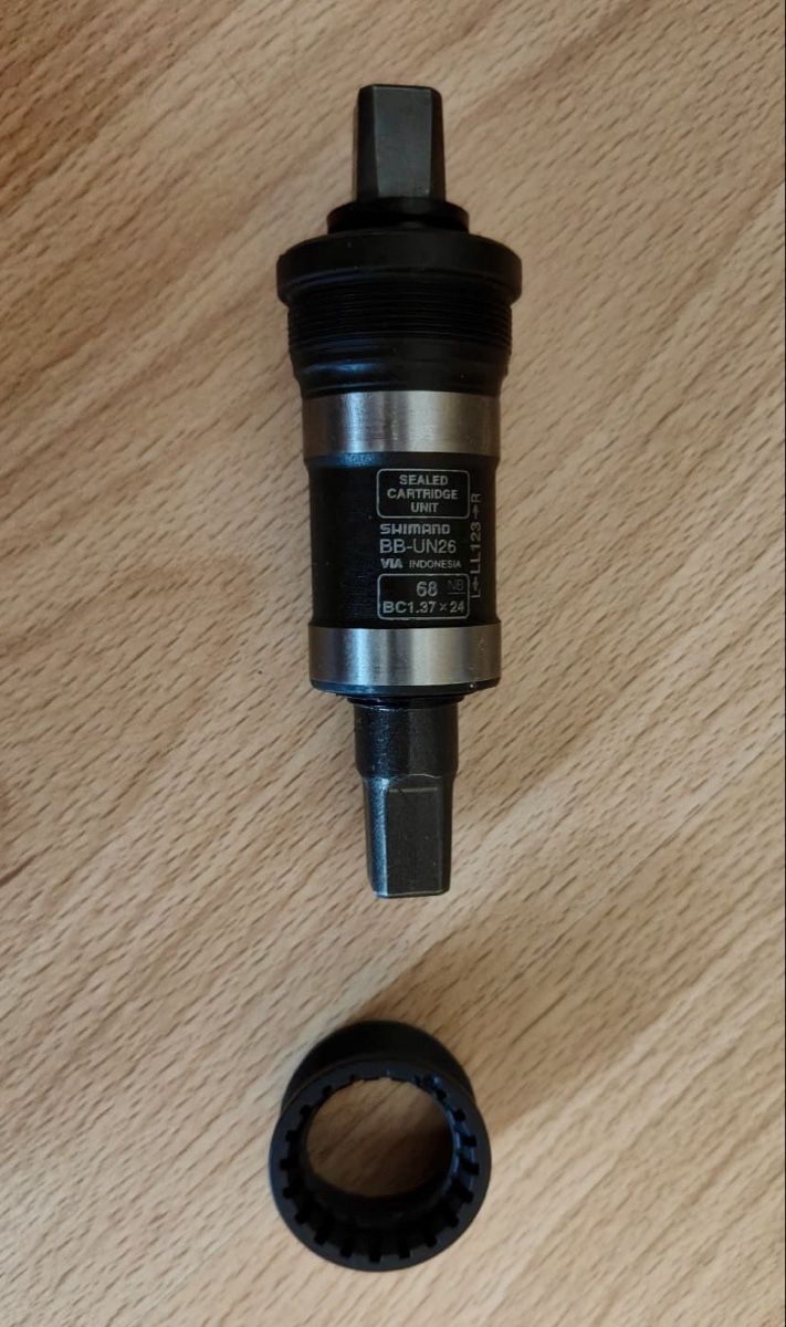 Shimano Pezzi di ricambio: Shimano 4-Kant Innenlager 123mm – Nuovo e nell'imballaggio originale da Birmensdorf ZH venduto da The_Bike_World 2