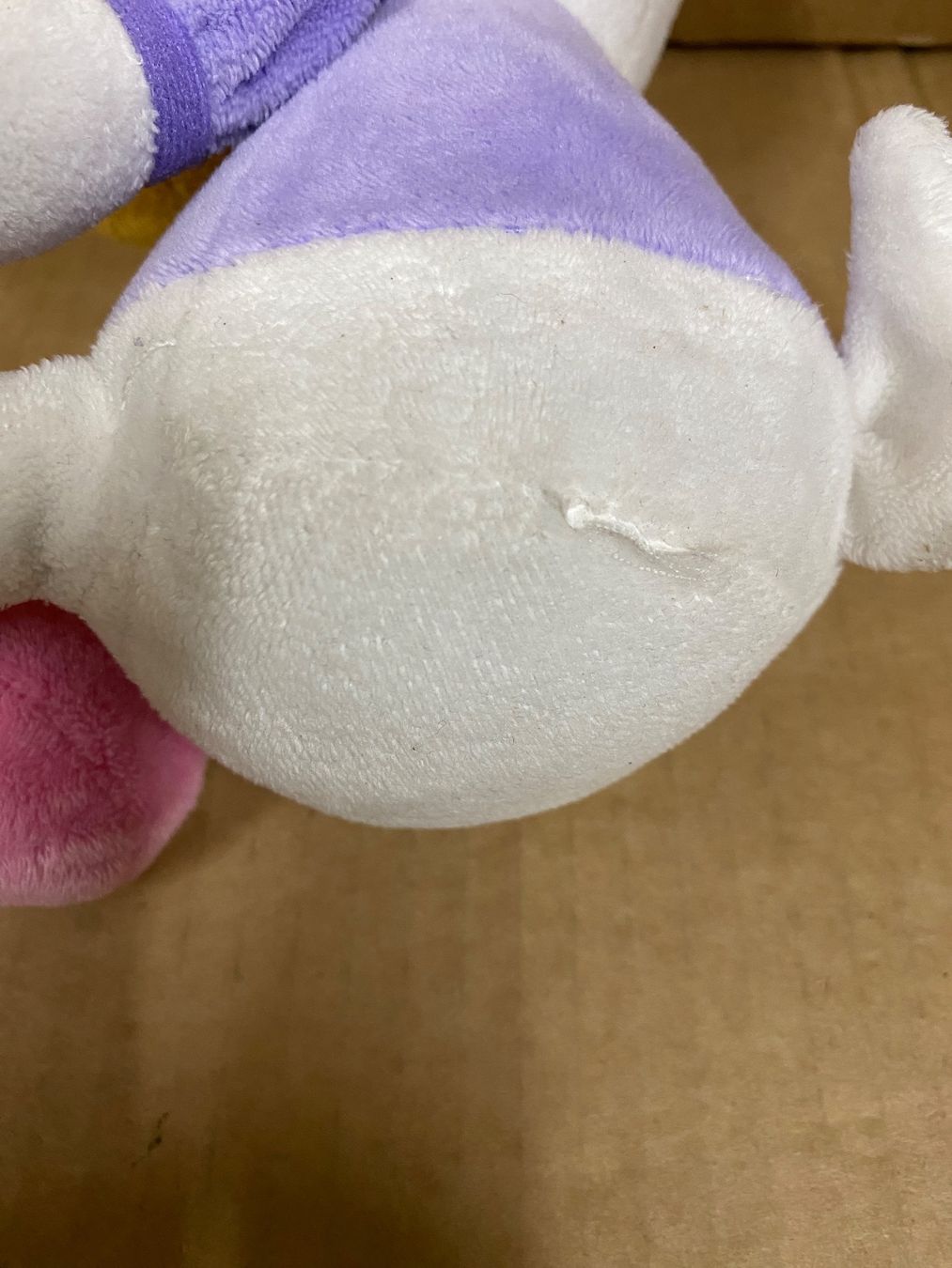 Disney Spielzeuge: Plüschtier Daisy – Gebraucht aus Eschlikon TG von RamonaSt 2