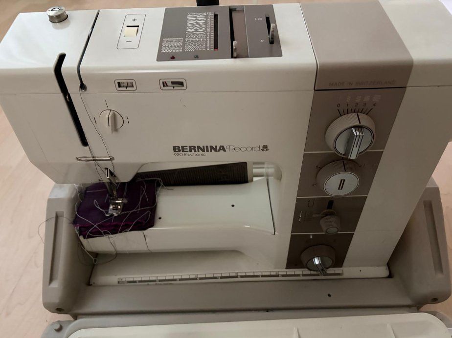 Bernina Macchine da cucire: Bernina Record 930 Nähmaschine – Nuovo (secondo la descrizione) da Hunzenschwil venduto da MuellerAarau 3