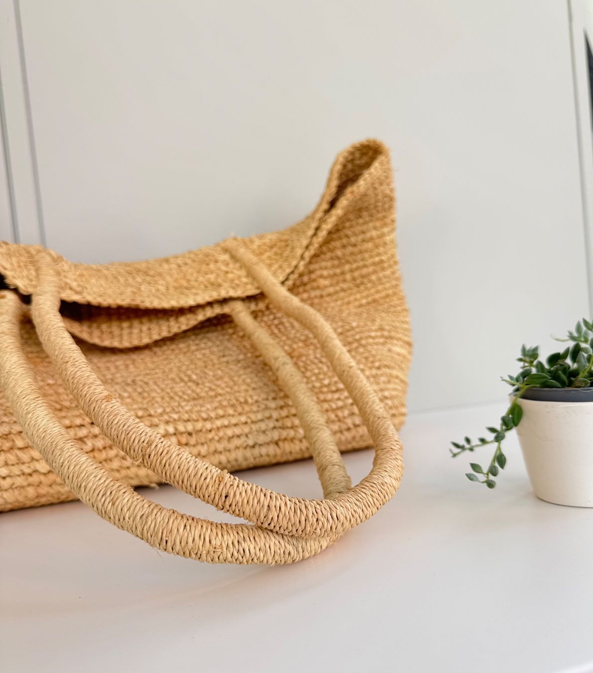 Borse da donna: COS Hand-Woven Raffia Tote Bag – Usato da Zürich venduto da camenk 2