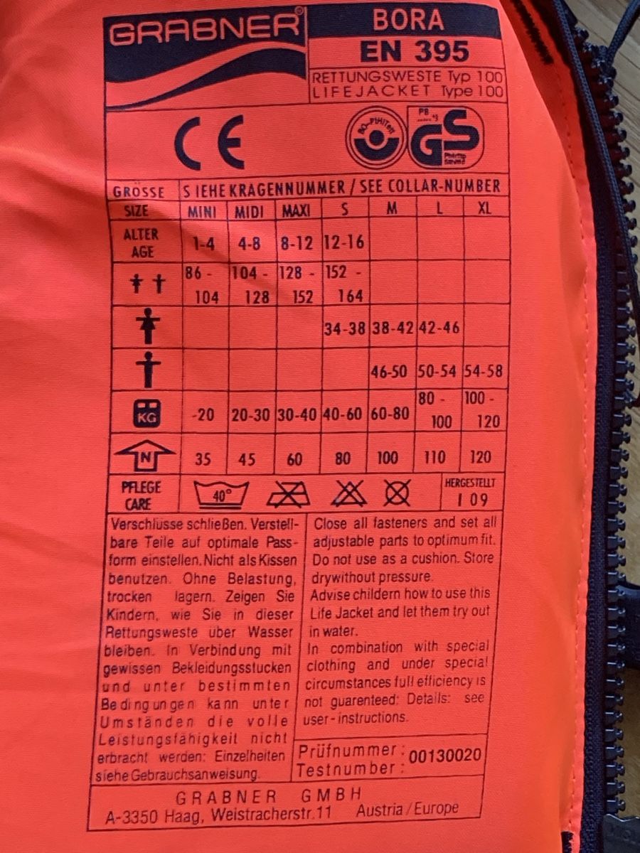 Schwimmwesten: Schwimmweste 20-30kg – Gebraucht aus Winterthur von Wakame 2