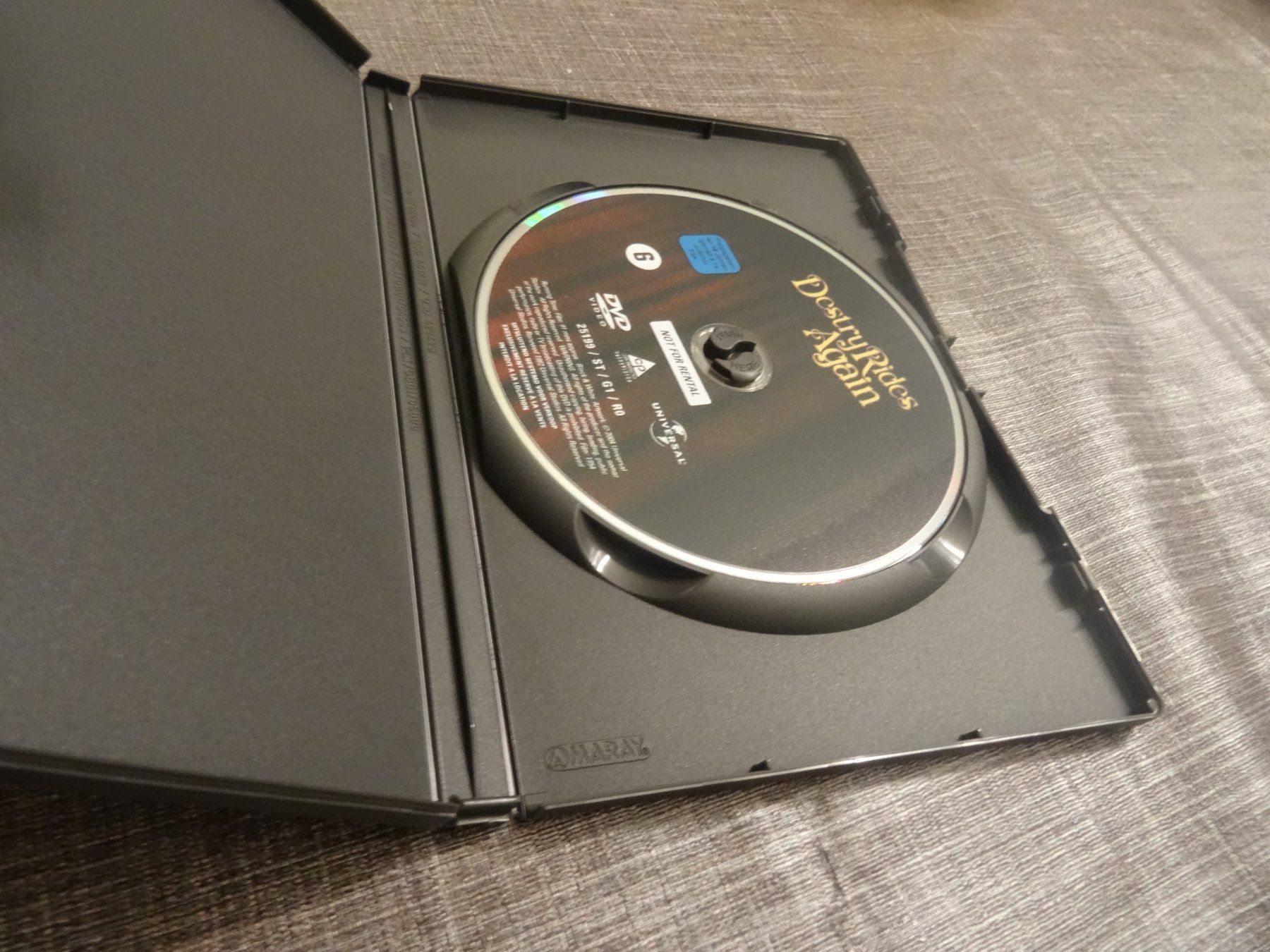 Tutti i DVDs: DVD Der Grosse Bluff DVD – Usato da Olten venduto da Disc-Verkauf 1