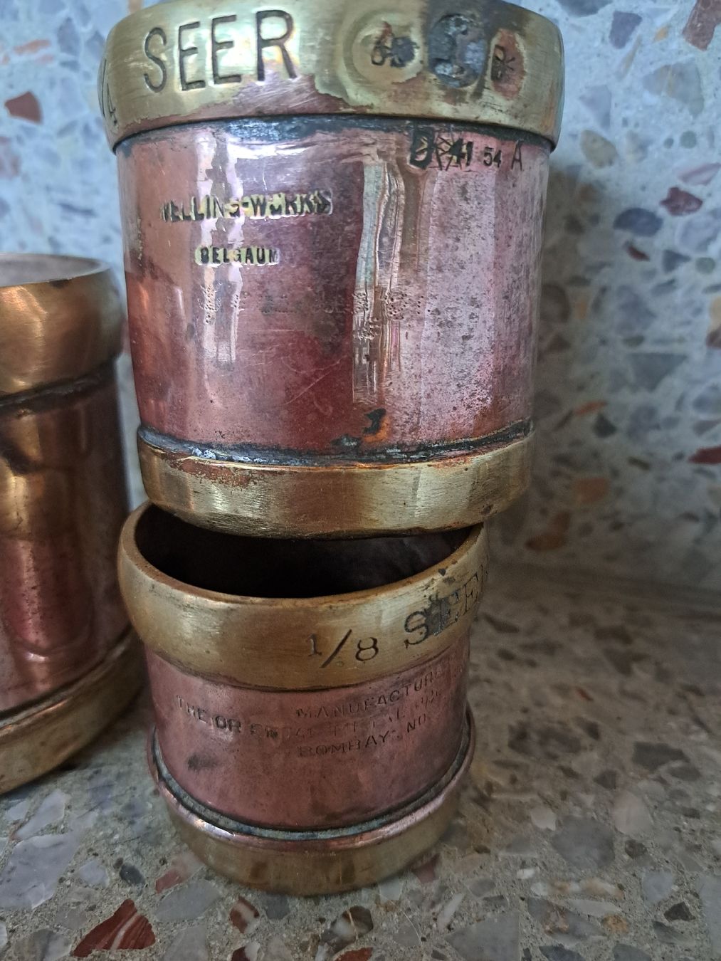 Elettrodomestici da cucina: Antike Messbecher Indien Bombay Messing Kupfer – Usato da Zufikon venduto da Dysundas 5