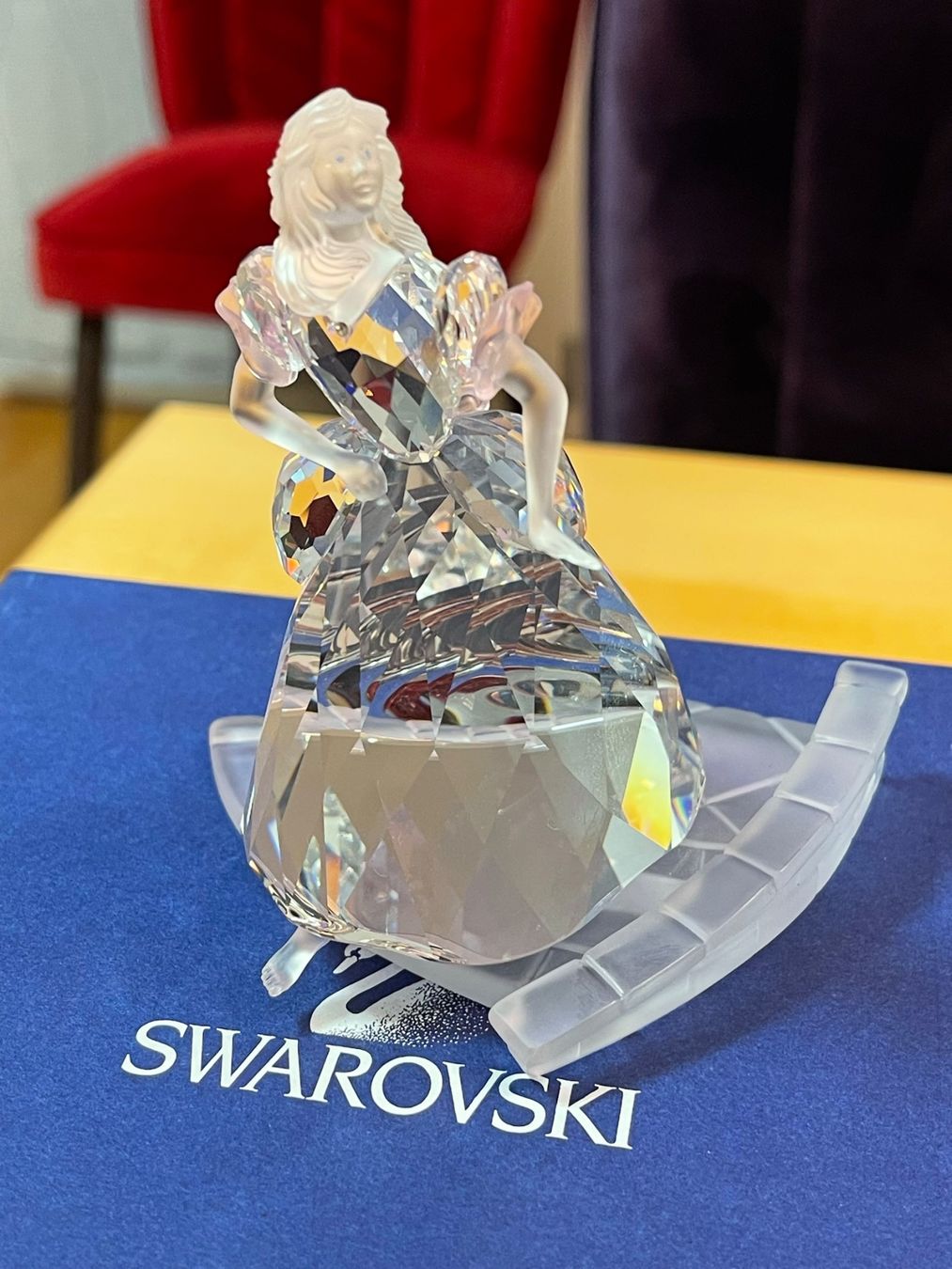 Swarovski Statuette: Swarovski Cinderella – Nuovo (secondo la descrizione) da Rüti ZH venduto da alumedien 3