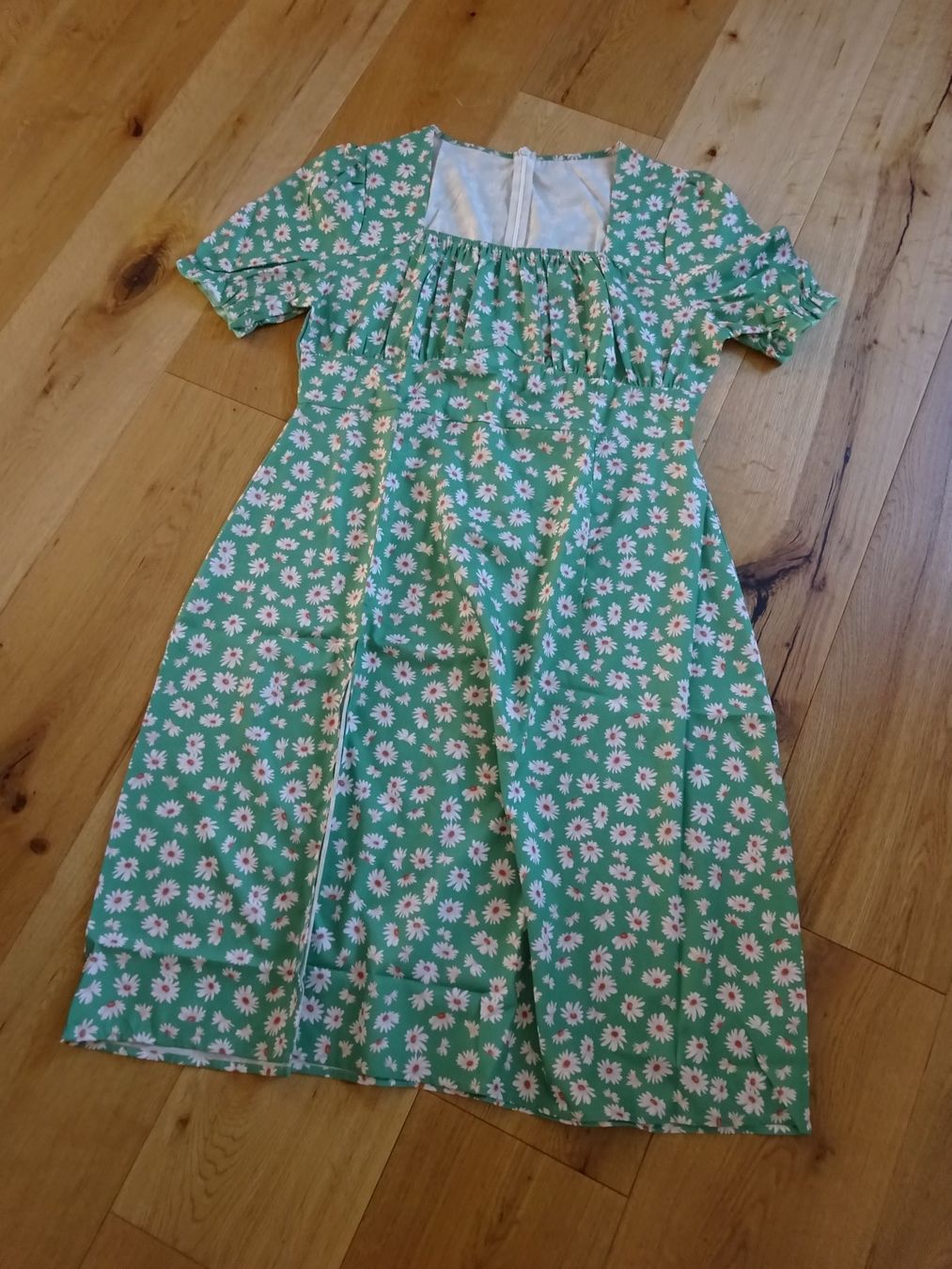 Robes: Herziges Kleid/Sommerkleid – Neuf (Voir description) à Rothrist par Mistery1