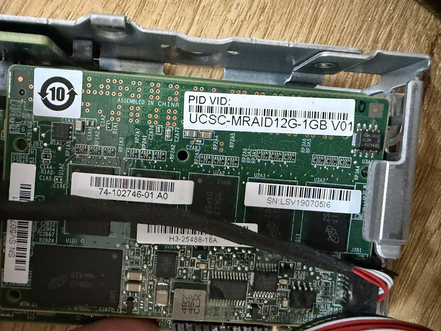 Cisco Server: Cisco UCS 12G SAS RAID Controller Set UCSC-MRAID12G 1GB Cach – Usato da Gretzenbach venduto da ITRecyclingGuy 2