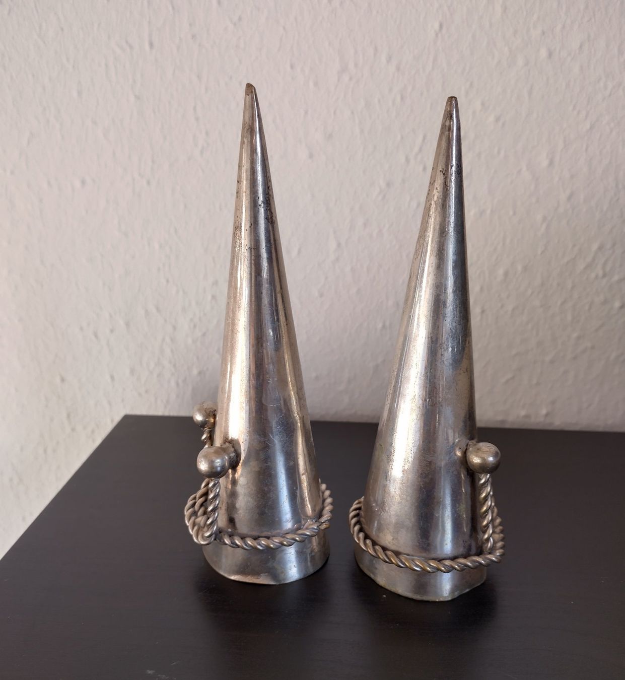 Tutte le decorazioni: DEKOR SILBER HÜTE VERZIERT – Usato da Romanshorn venduto da BoutiqueA 3