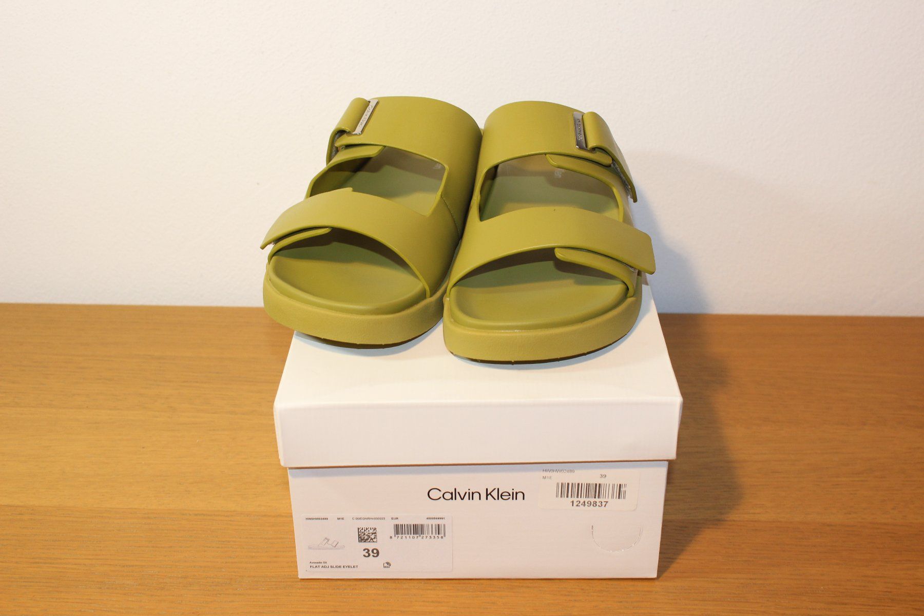 Damenschuhe: Calvin Klein Pantoletten, Gr. 39 neu – Neu und originalverpackt aus Basel von Mila_Graf 8