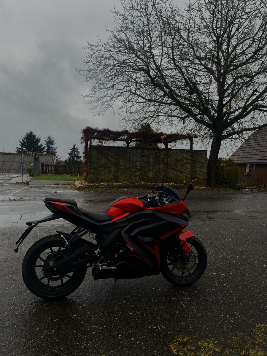 Versicherung 125ccm 16 Jahre Kosten