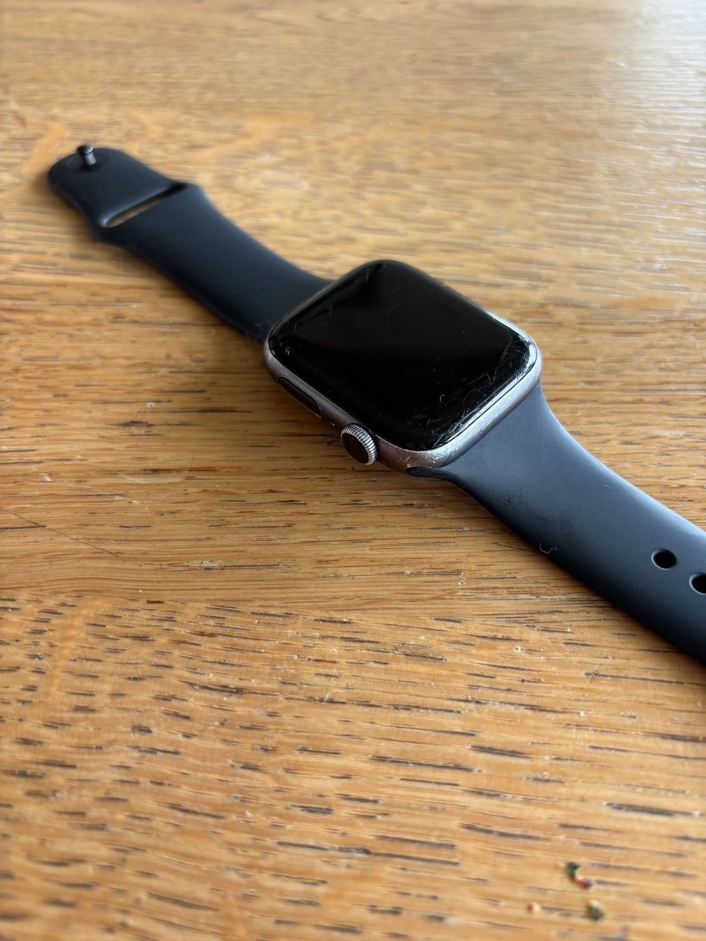 Apple Smartwatch: Apple Watch Series 5 / 44mm – Usato da Uetikon am See venduto da Chreg 3