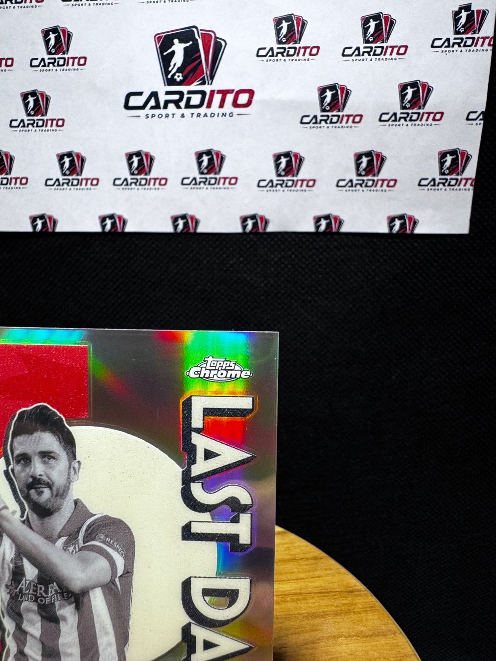 Topps Sammelbilder & Trading cards: 2025-26 Topps Chrome UCC David Villa Last Dance Insert – Gebraucht aus Reconvilier von Cardito 3