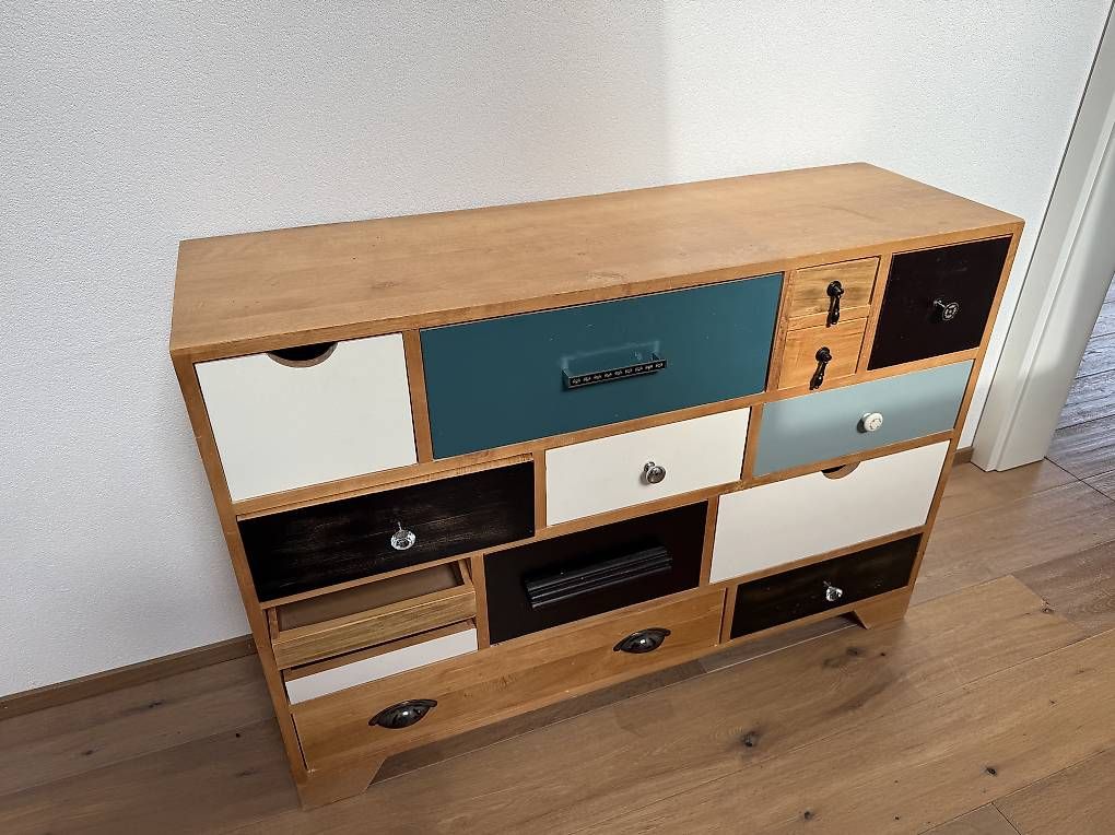 Kare Commodes: Commode KARE Design – D'occasion à Noréaz par heftian 1
