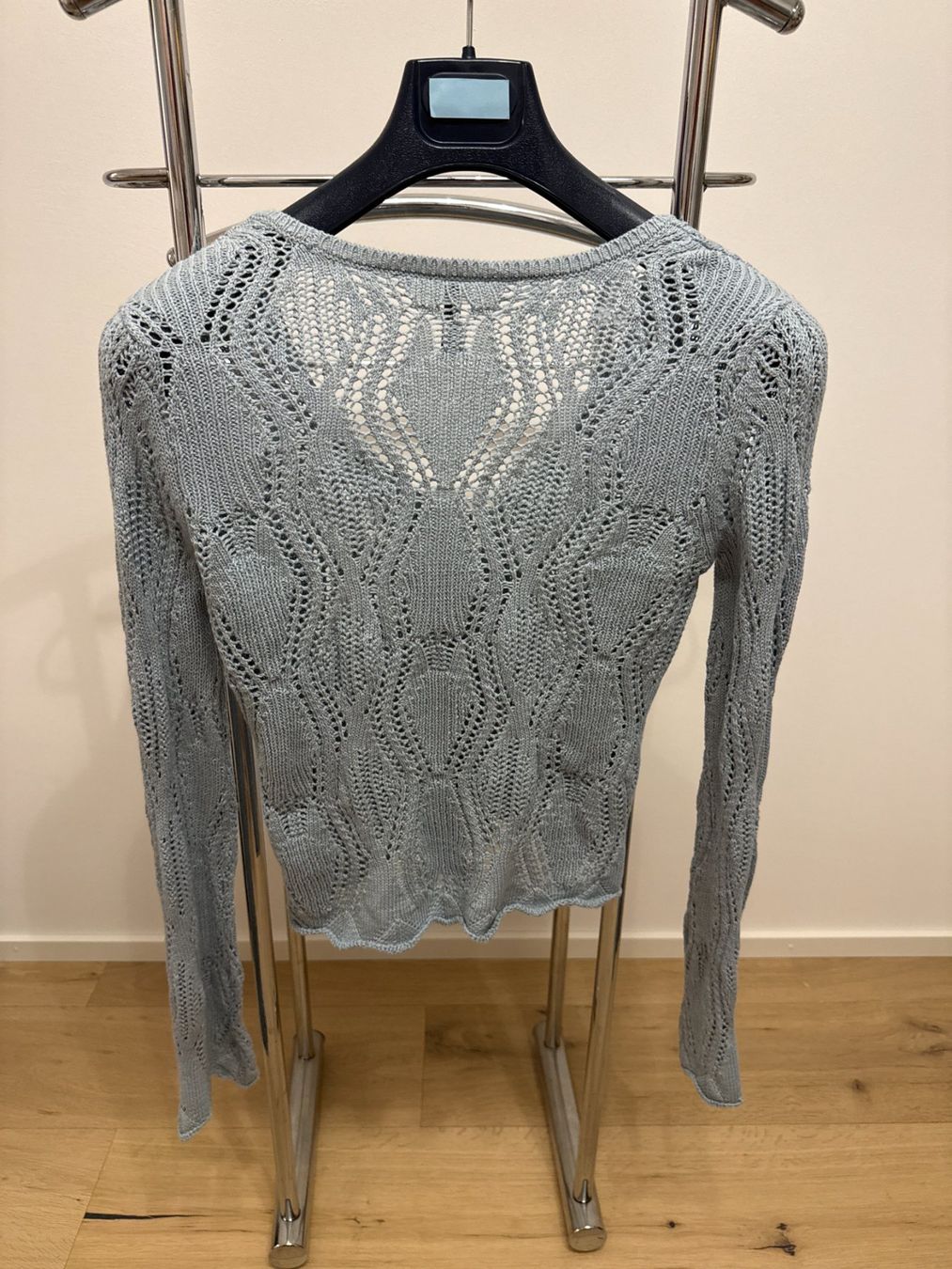 Giacche: Hellblaue Lochstrickjacke Gr. M – Nuovo (secondo la descrizione) da Fällanden venduto da ala_k7vk 1