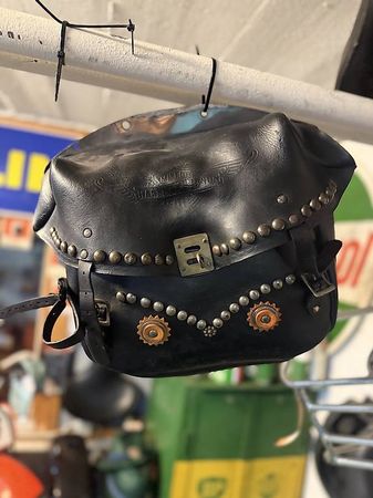 Sacoche  harley Davidson Knukelhead 