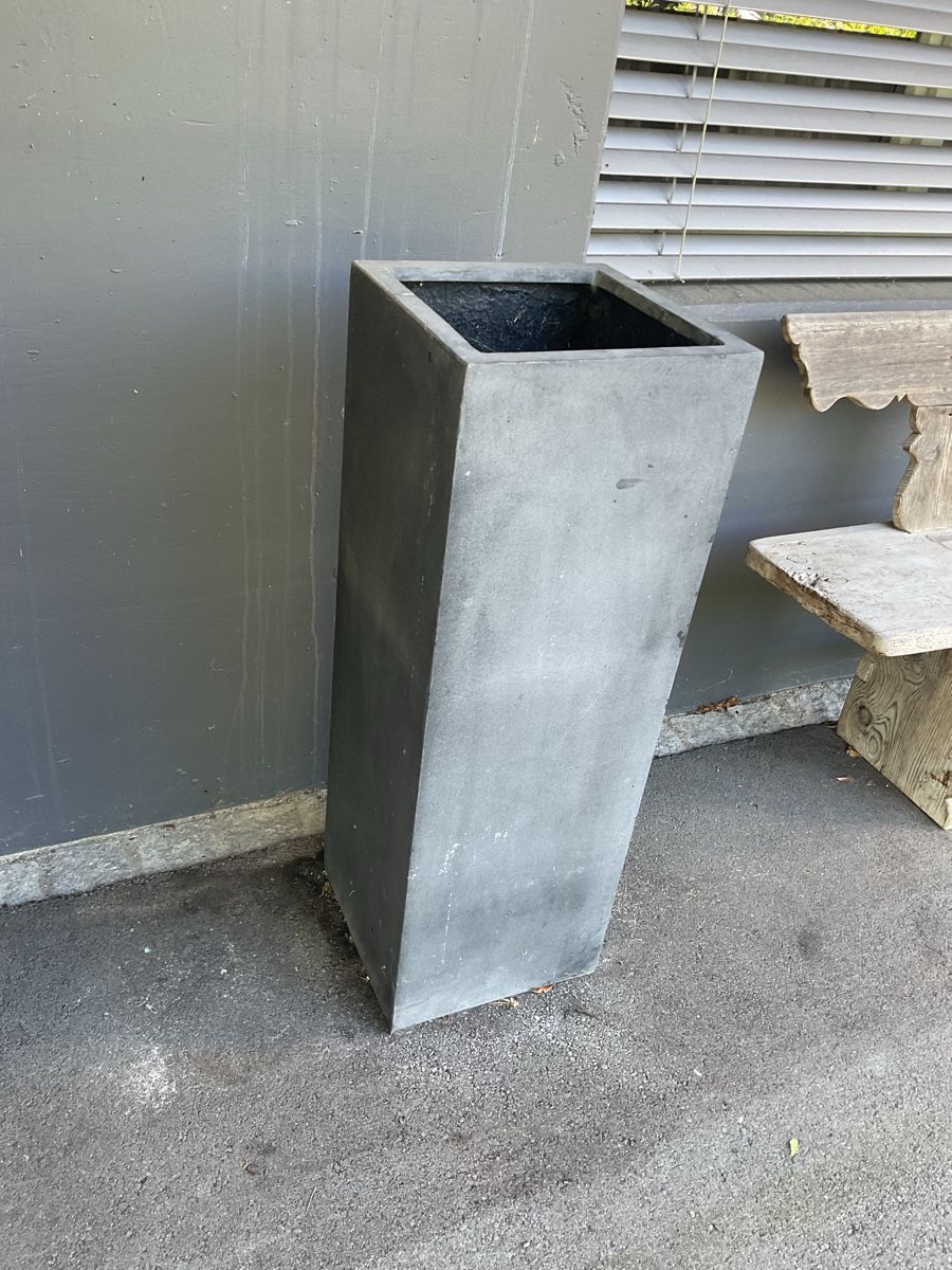 Pots de fleurs: 2x  Blumenkübel rechteckig  – D'occasion à Frasnacht par hei_t6dl 2