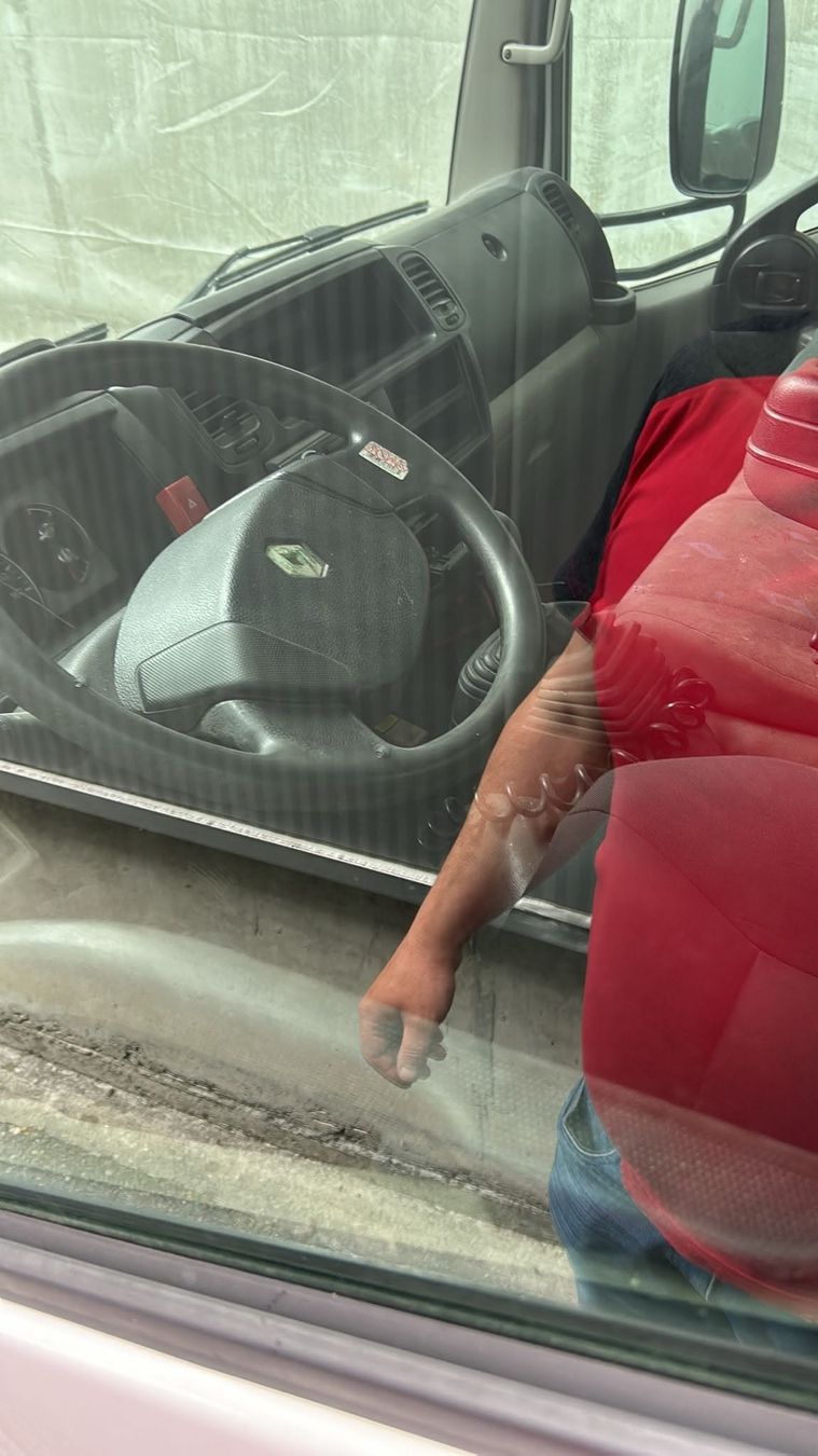 Renault Véhicules utilitaires: Renault  – Défectueux à Buchs AG par daw_8k27 2