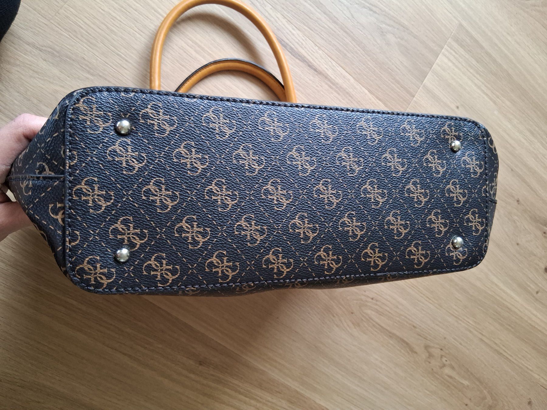 Guess Borse da donna: Guess Handtasche – Usato da Lengnau AG venduto da Nathi88 2
