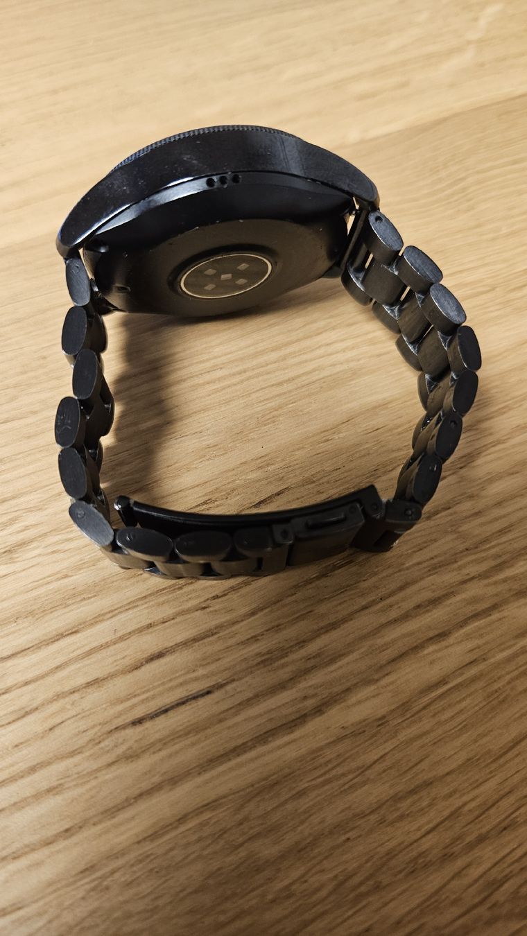Samsung Smartwatch: Samsung Galaxy Watch 42mm Bluetooth  – D'occasion à Frenkendorf par Julesrules84 3