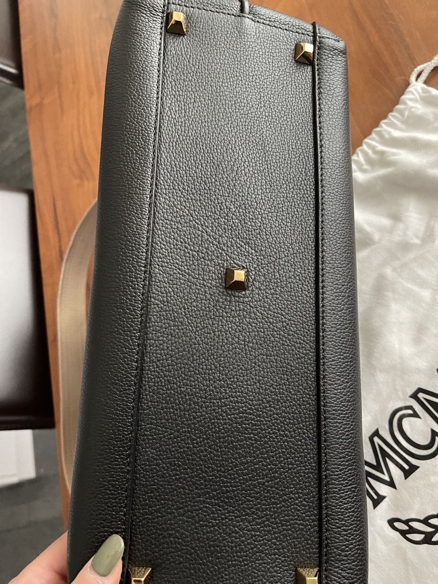 Mcm Borse da donna: Tasche MCM Schwarz Leder – Nuovo (secondo la descrizione) da Grüningen venduto da marser 3