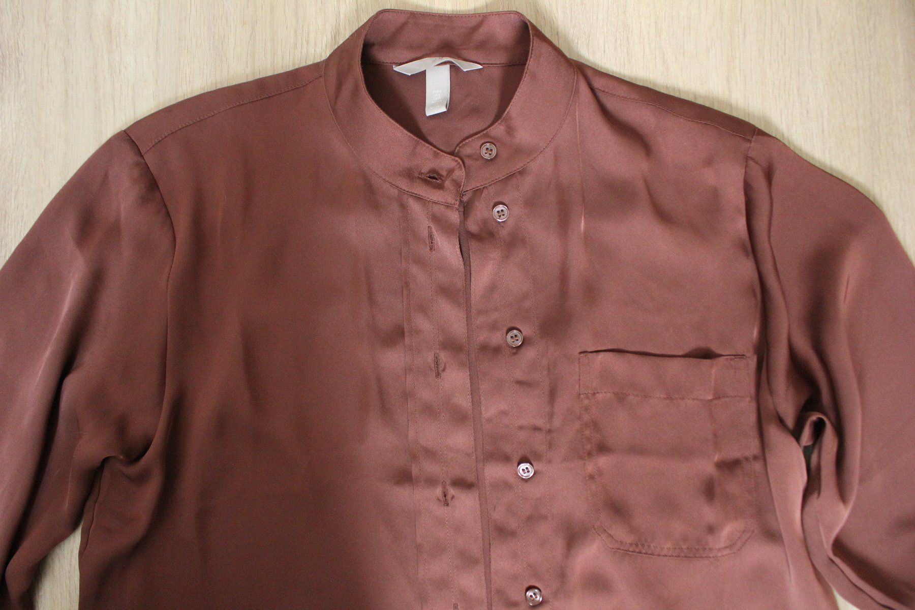 H&M Camicette: H&M flowy blouse Gr.S – Nuovo (secondo la descrizione) da Sugiez venduto da RicardoStoleMyData 2
