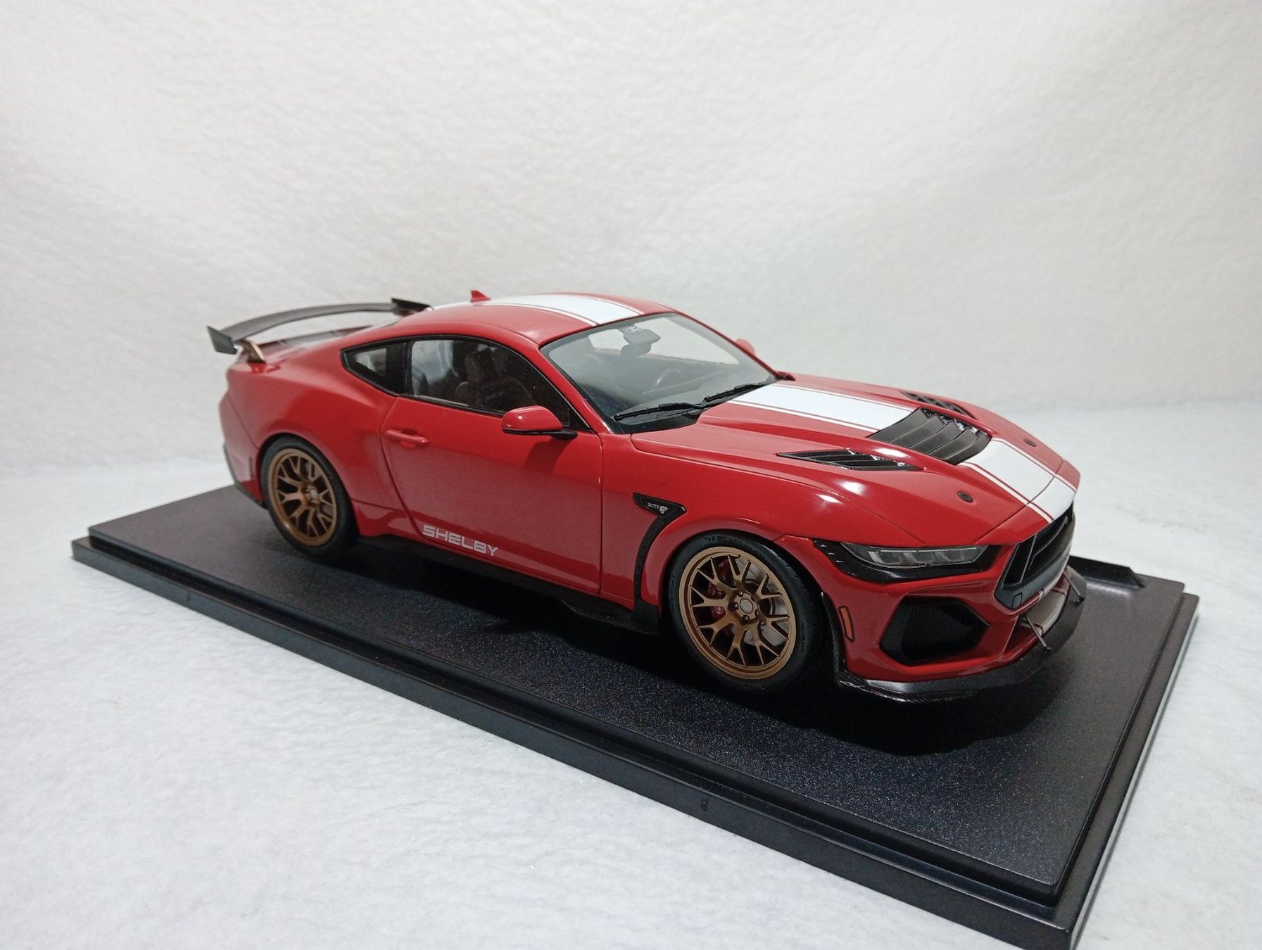 Ford Modellini d'auto: Ford Shelby Mustang Super Snake – Usato da Huttwil venduto da Secondtrain 1