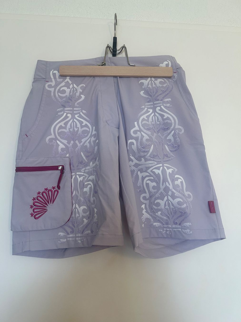 Pantaloni: Kurze Hose Damen Maya Maya – Nuovo (secondo la descrizione) da Bad Ragaz venduto da ocl_2fyc