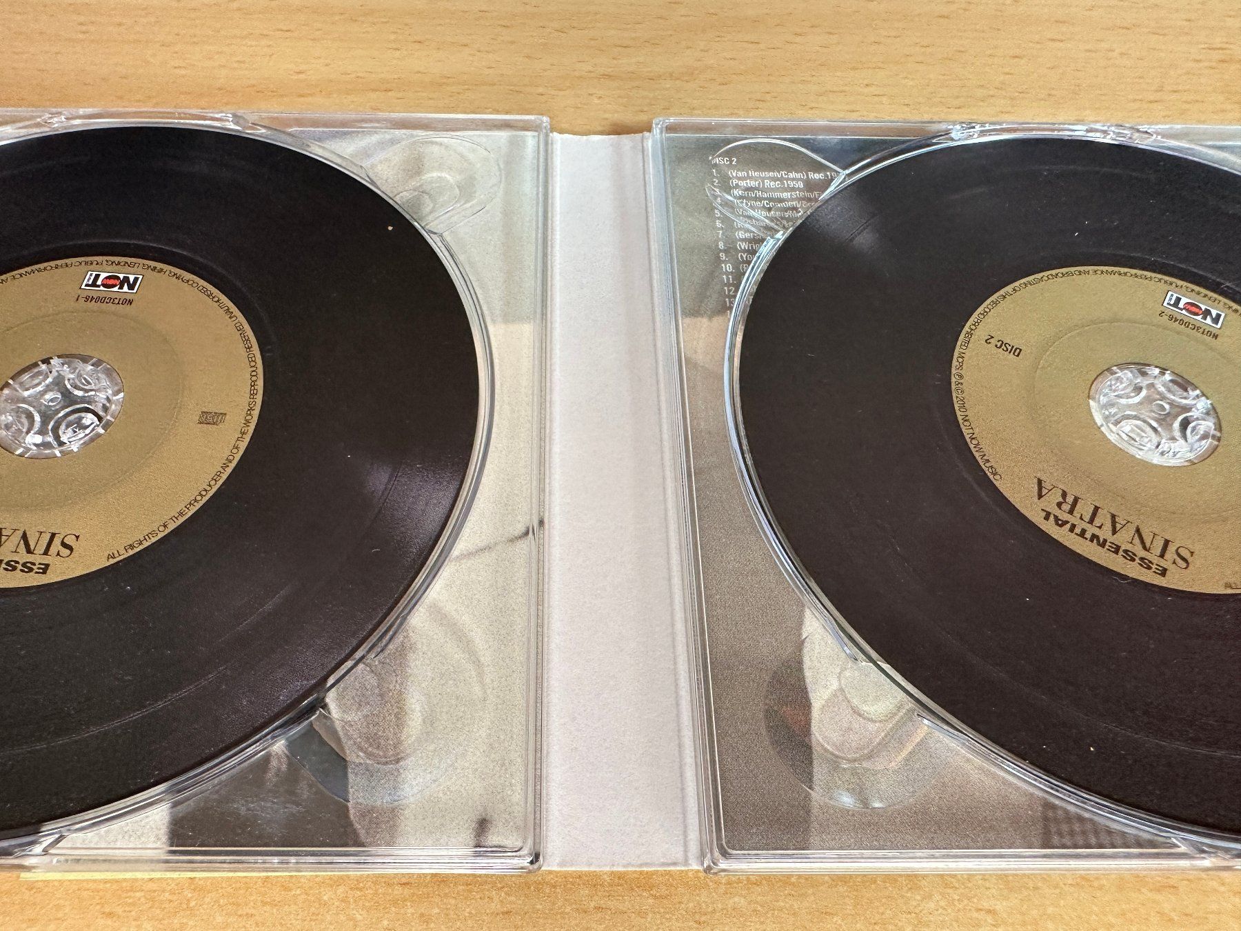 CD: Frank Sinatra – Essential Sinatra - 3 CD – Usato da Rikon im Tösstal venduto da Alpenmutz 2