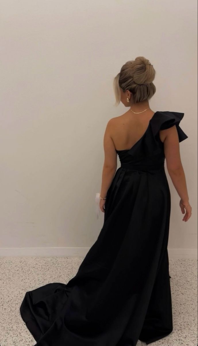 Kleider: Abendkleid – Gebraucht aus Zürich von edameral 1