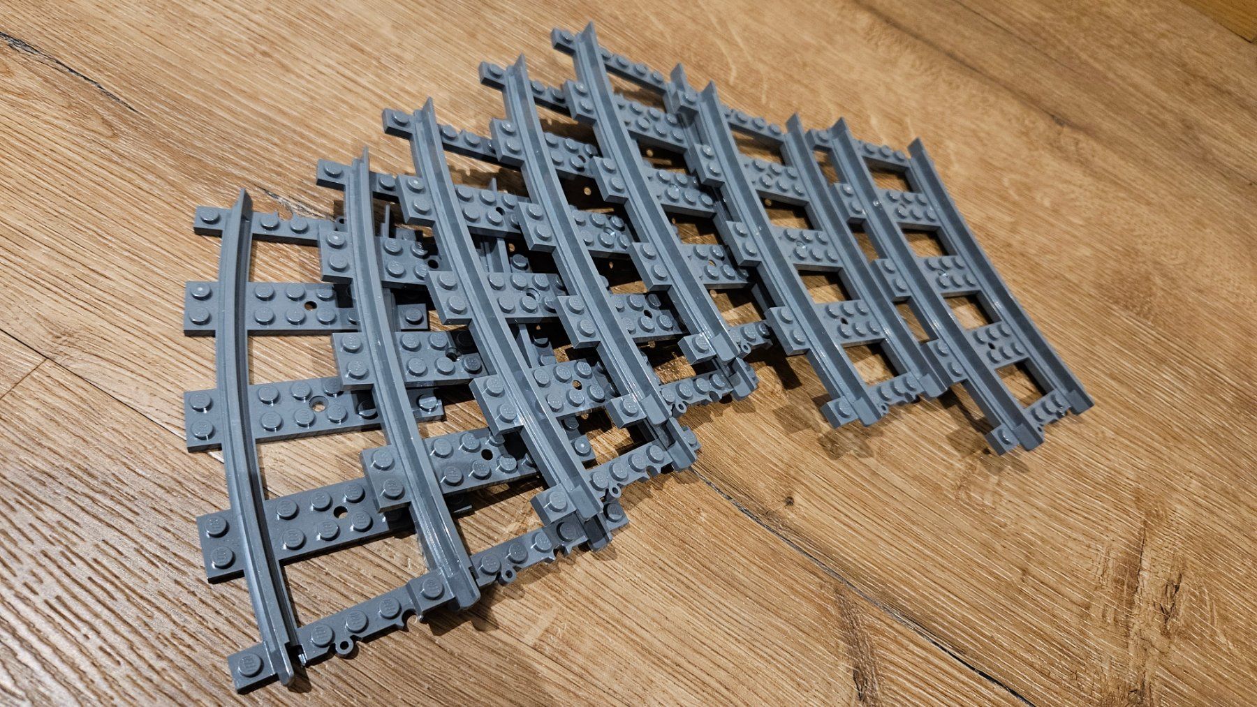 Lego Spielzeuge: Lego City Schienen Set Eisenbahn – Gebraucht aus Gachnang von  3