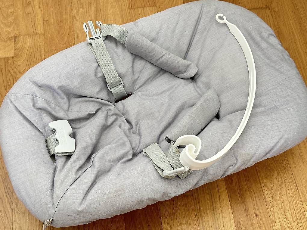 Stokke Seggioloni: Babyschale Stocke Tripp Trapp – Usato da Aarau venduto da karamm 1