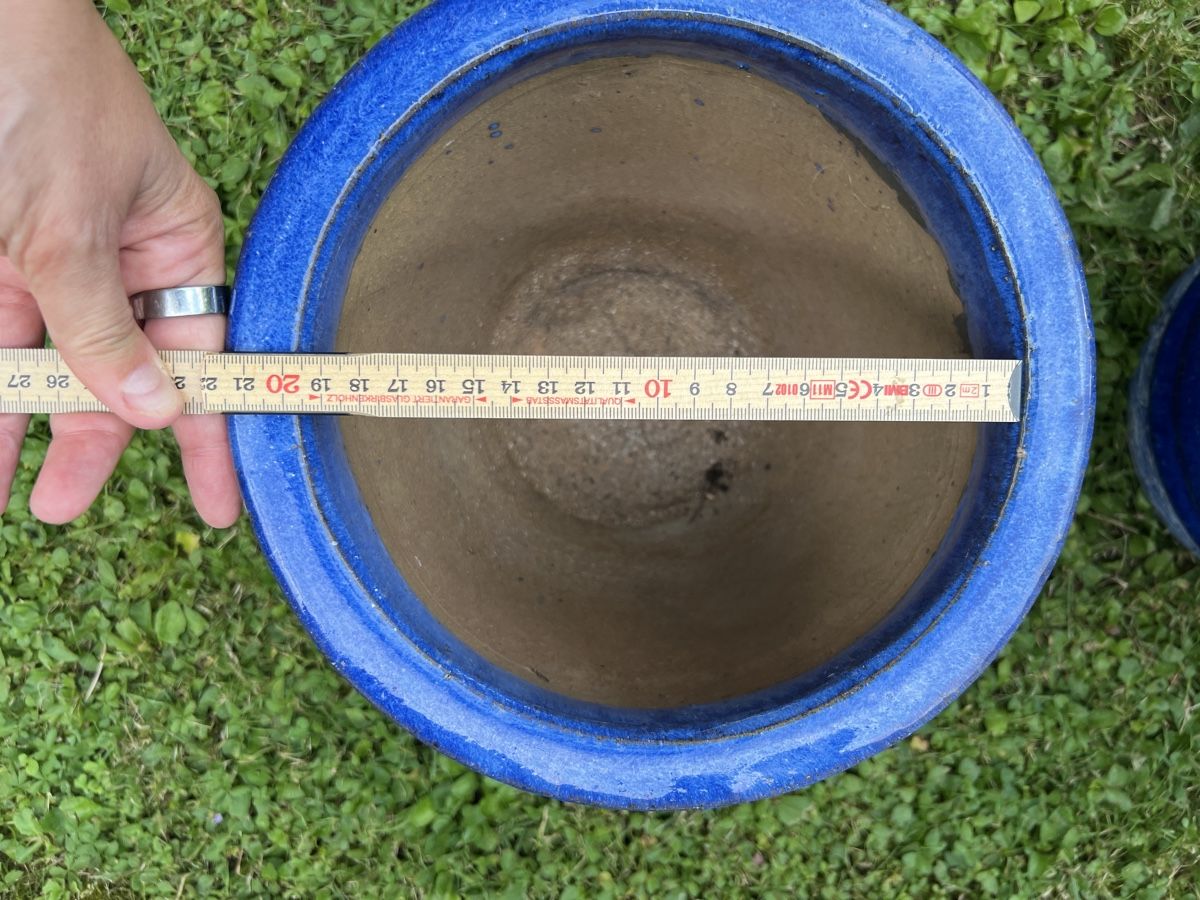 Blumentöpfe: Übertopf blau 3x frostsicher – Gebraucht aus Langnau am Albis von dodi83 2
