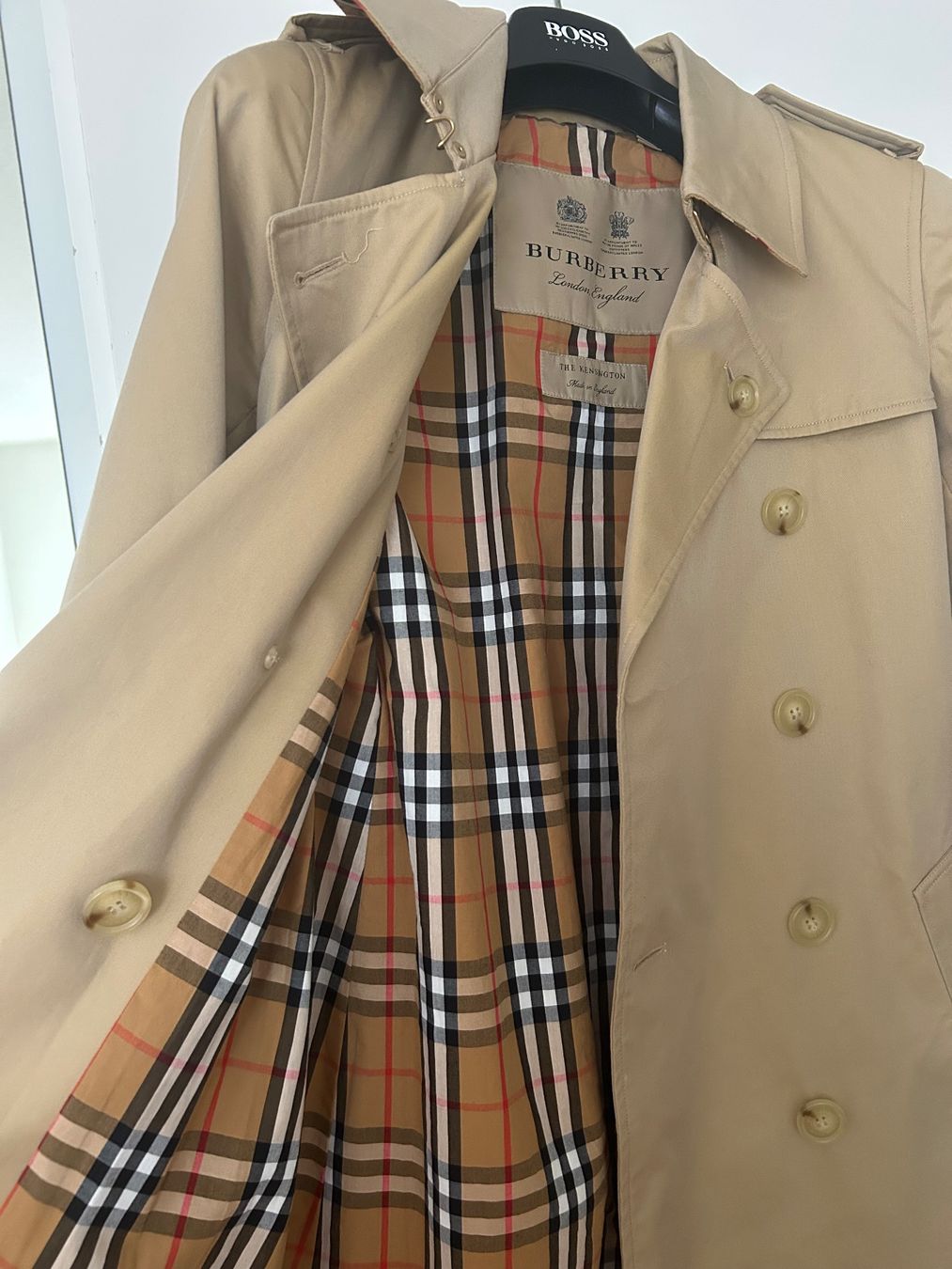 Burberry Mäntel: Burberry Trenchcoat Kensington – Gebraucht aus Winterthur von fat_7v2b