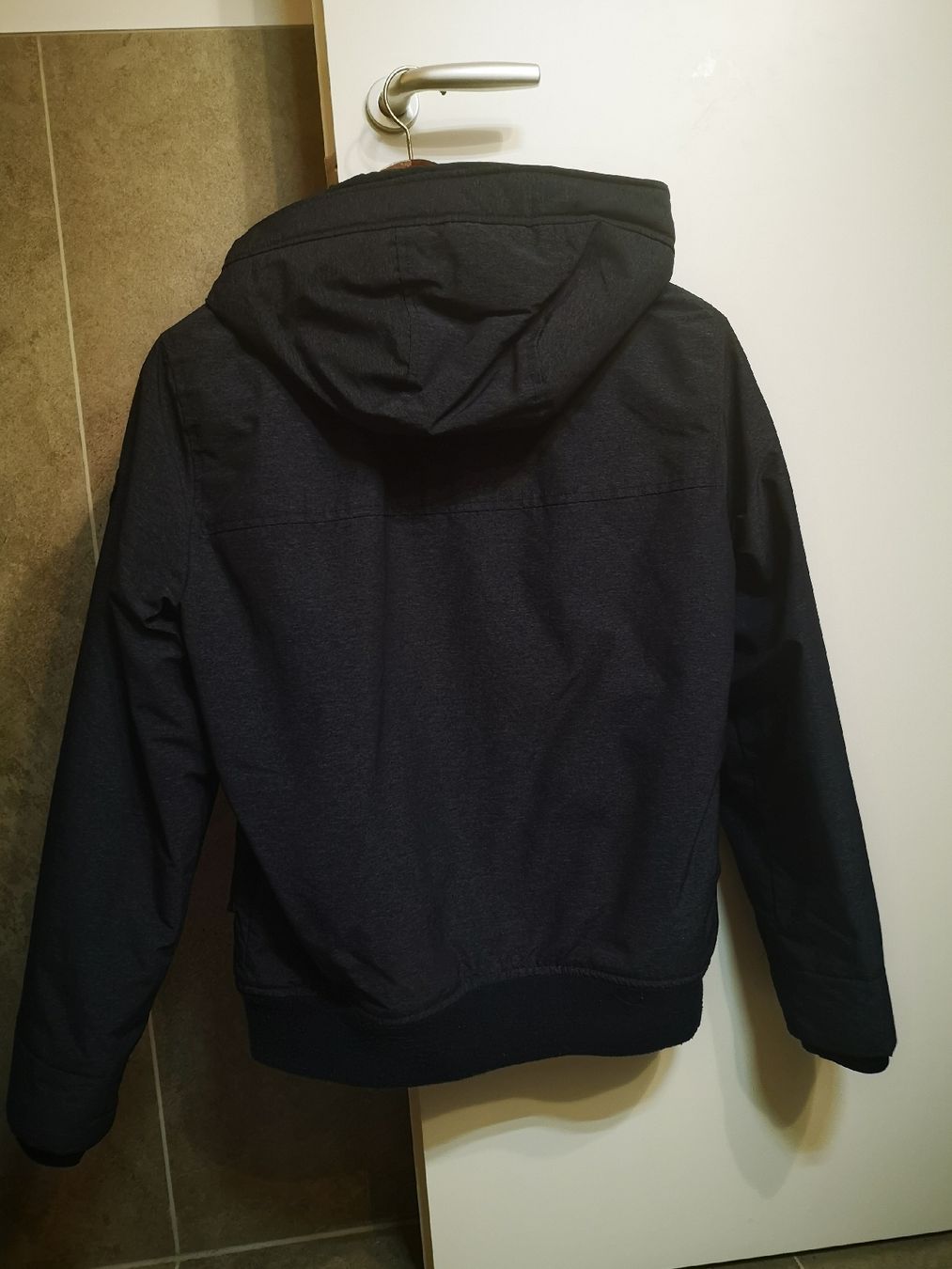 Hollister Jacken: Winterjacke Hollister XS – Neu (gemäss Beschreibung) aus Lostallo von cha_lx5j 1
