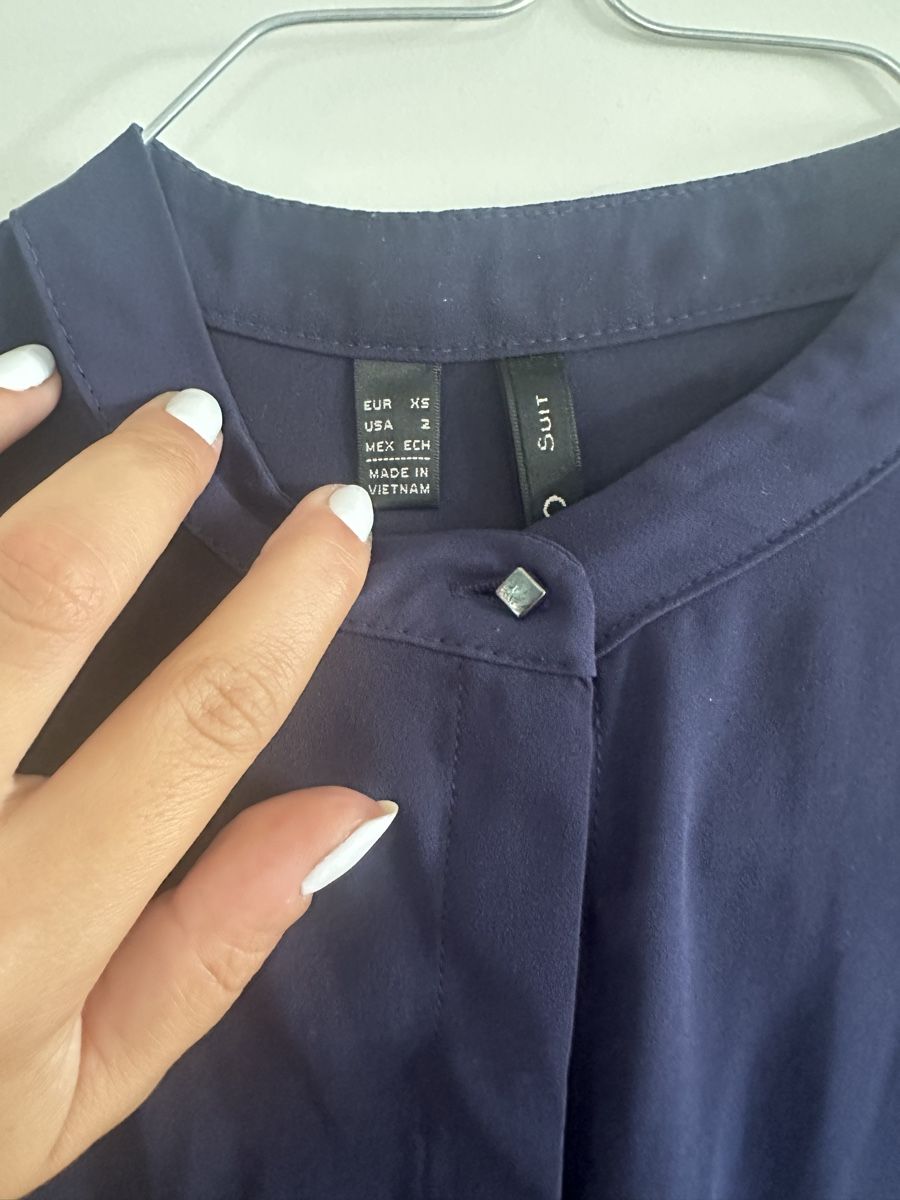 Mango Camicette: Blaue Bluse MNG Gr34 – Usato da Uster venduto da Ninii003 1