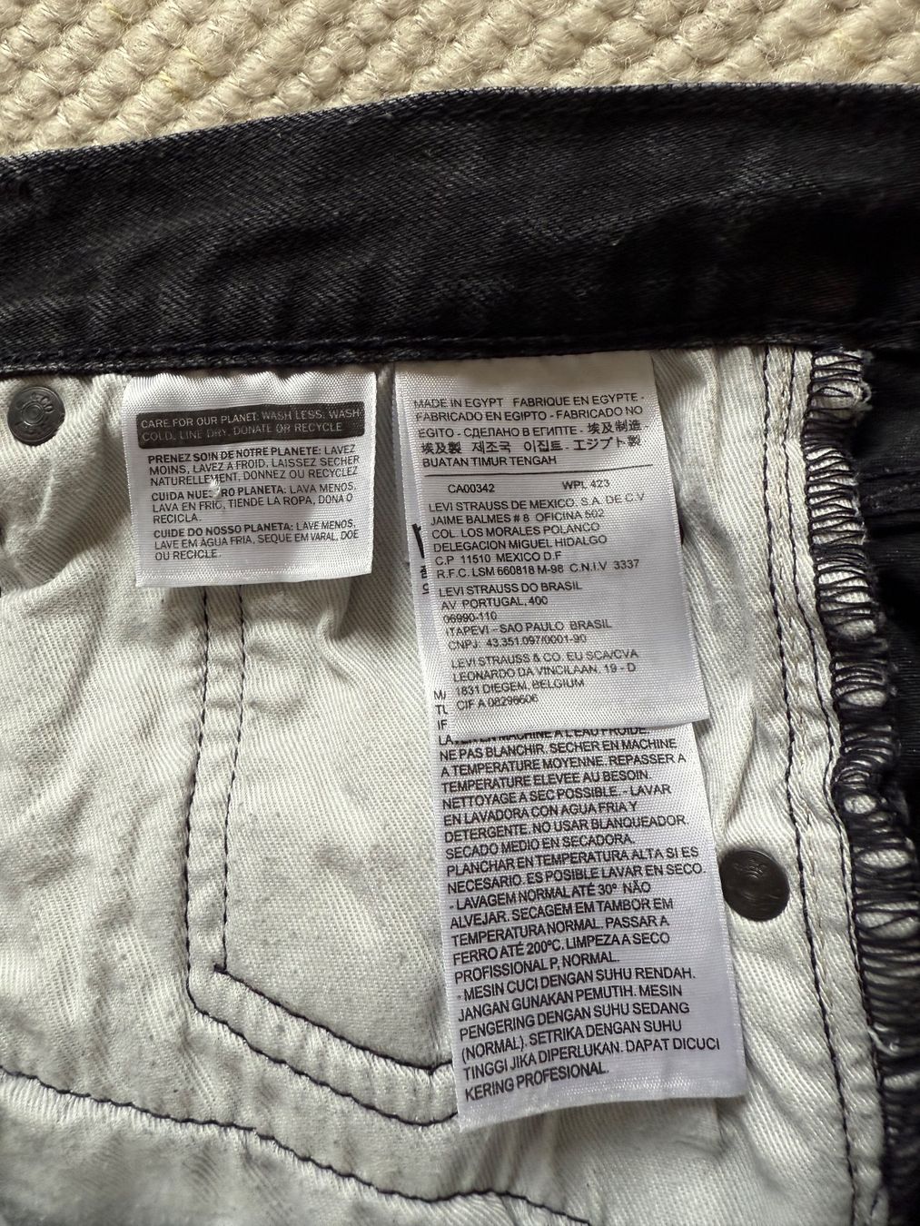 Levi's Jeans: Levis Jeans 501, Vintage – Usato da Luzern venduto da Mamutpe 3