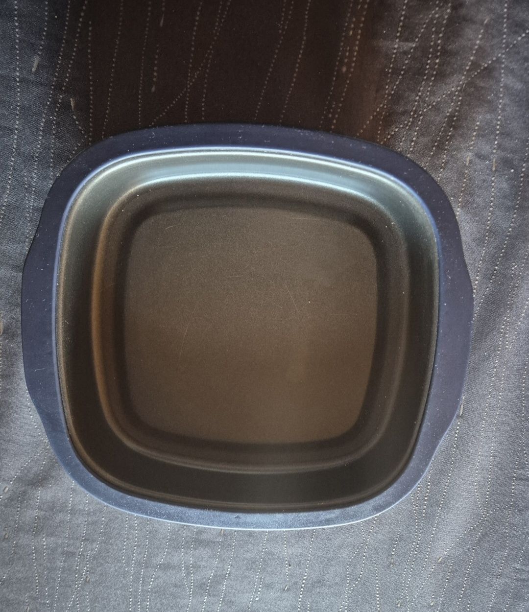 Tupperware Recipients et similaires: tupperware micropro grill  – D'occasion à Cossonay-Ville par bricbroc 1