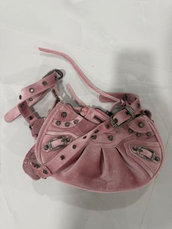 Rosa Samt Tasche mit Glitzer Steinen Y2K Style Sommer 48c