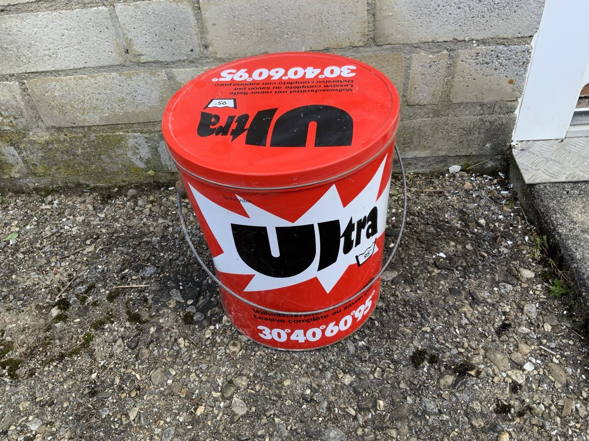 Sonstiges für Haushalt & Wohnen: Vintage Ultra Waschmittel Eimer, Metall Deko – Gebraucht aus Erlach von silvia3235 2