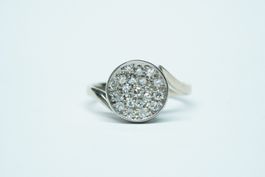 Fingerring 18k Weissgold mit Diamanten