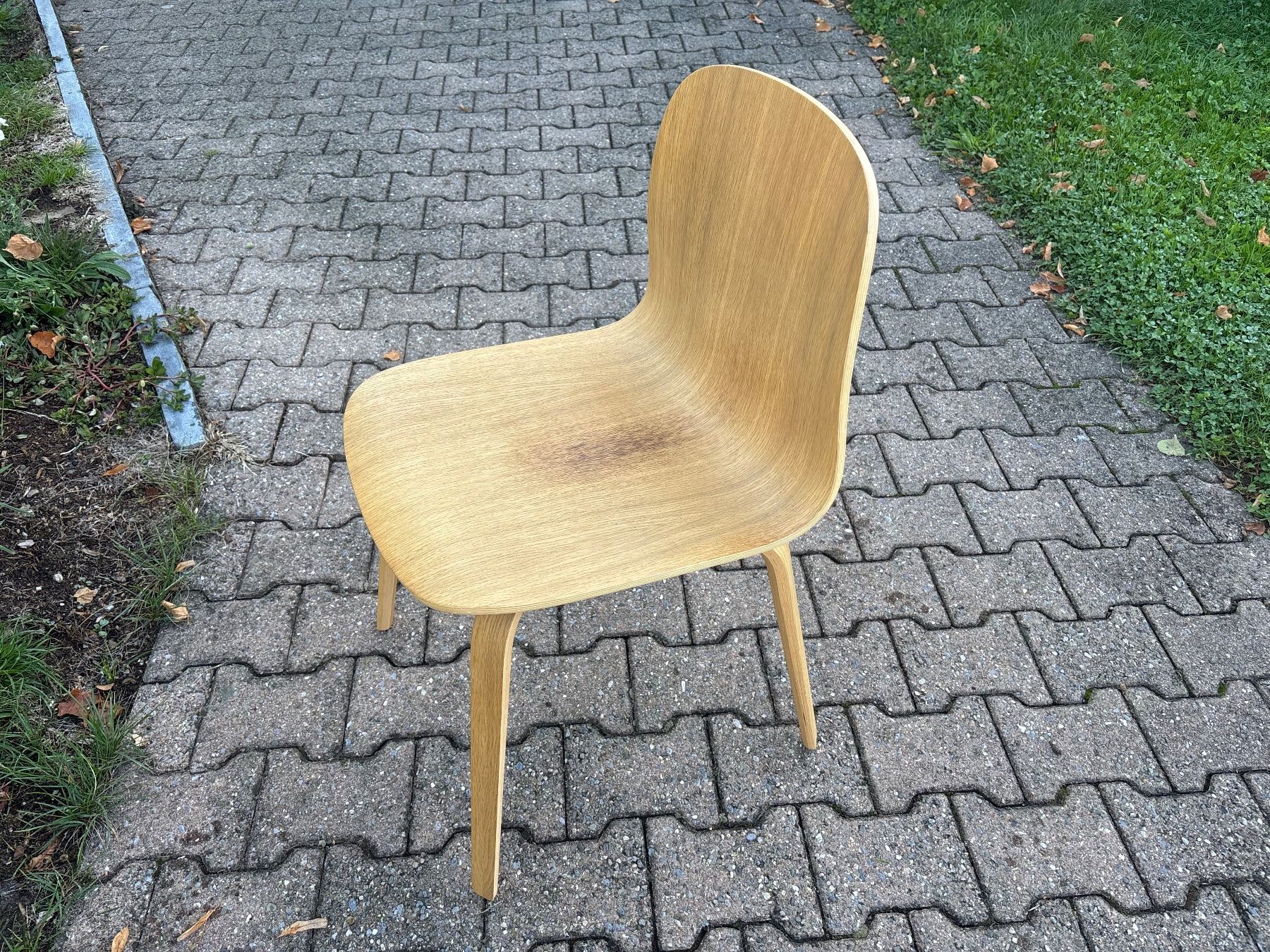 Muuto Sedie: Muuto Visu Stuhl – Usato da Feldbach venduto da Olive1 1