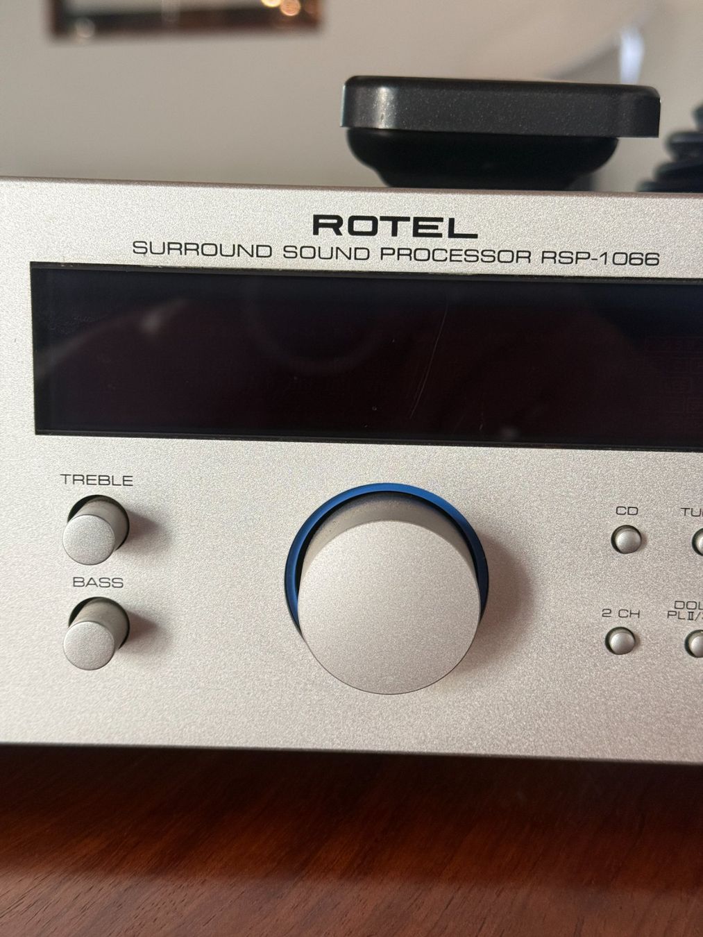 Rotel Verstärker: ROTEL  RSP-1066 – Gebraucht aus Cudrefin von HIFIFAN 3