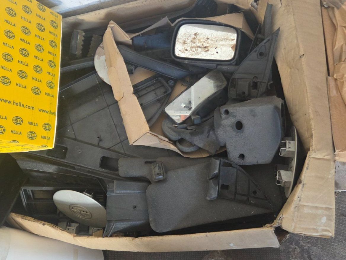 Volkswagen Tutti pezzi di ricambio auto: Lot pièces golf 2 – Usato da Yverdon-les-bains venduto da vwg_89