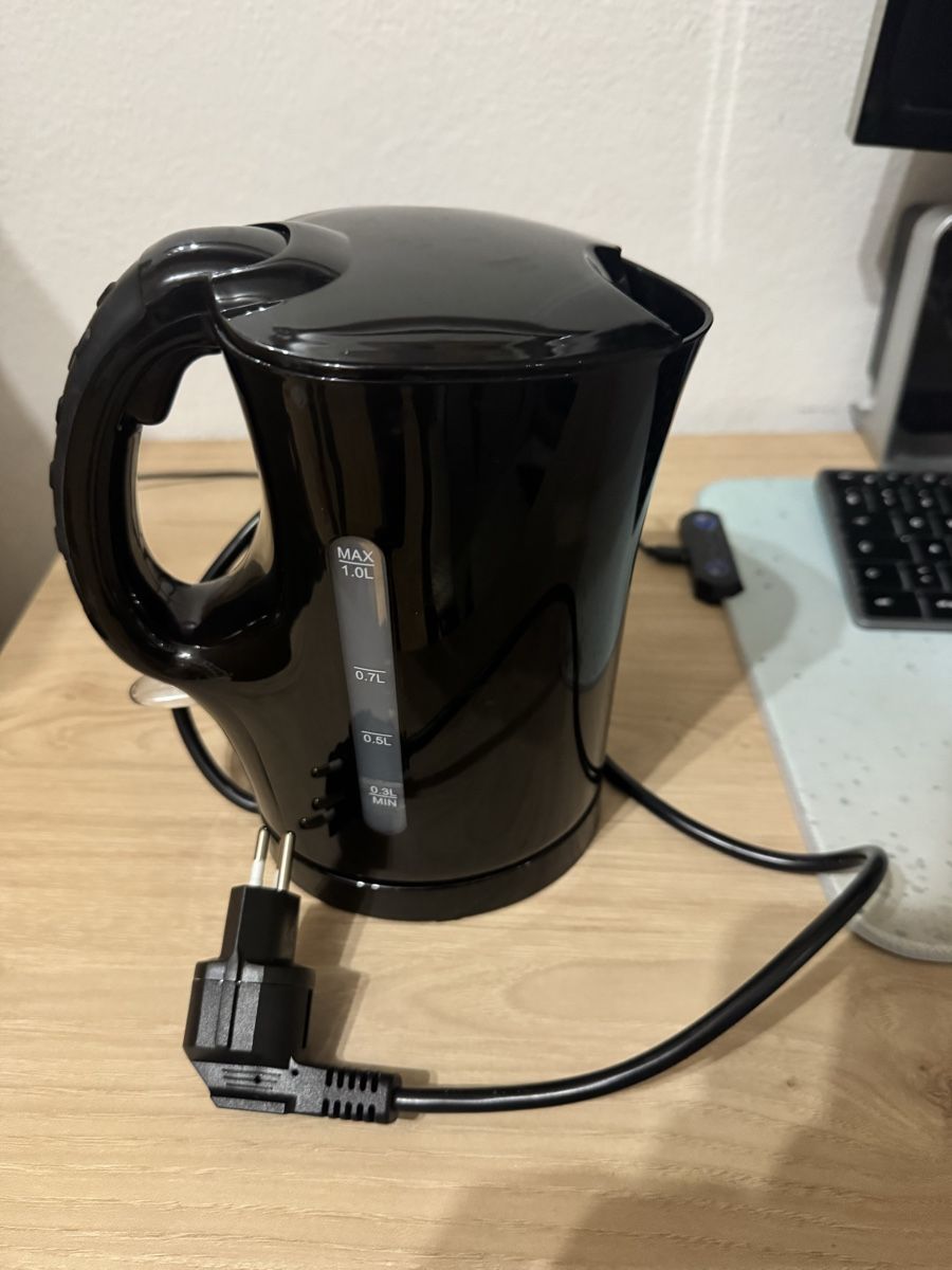 Wasserkocher: Bollitore elettrico nero - Ottimo stato, usato poco! – Gebraucht aus Viganello von BlackPanda0003