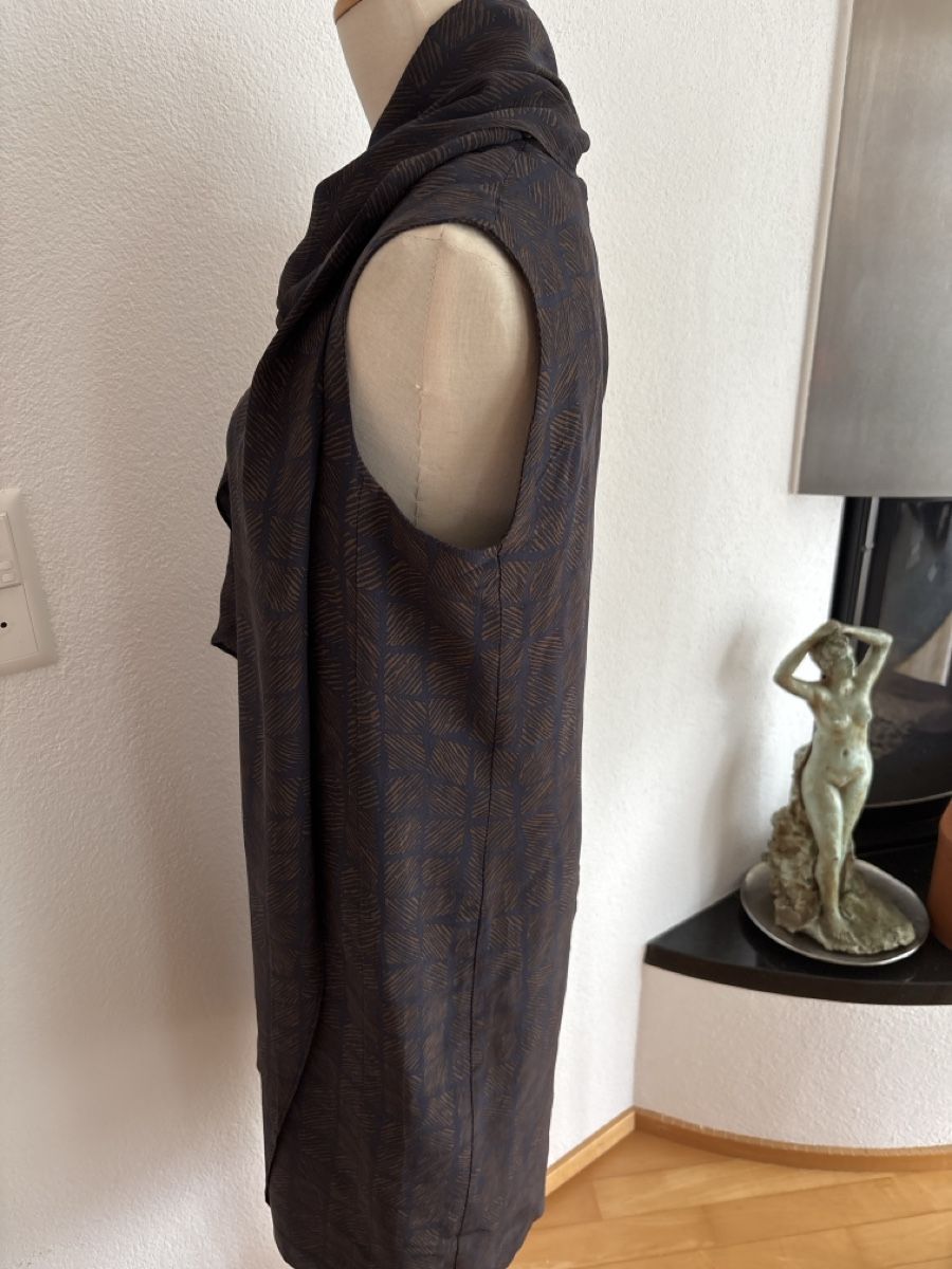 Rosso35 Kleider: Rosso 35 Seidenkleid Gr ital 42, 36 – Gebraucht aus Embrach von Dmoney 1