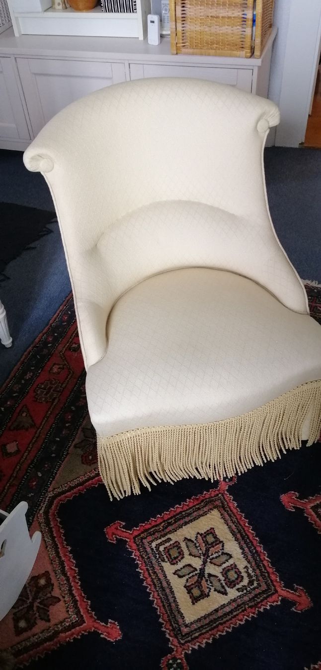 Poltrone: Fauteuil vintage crapaud beige – Usato da Lausanne venduto da Jdelta