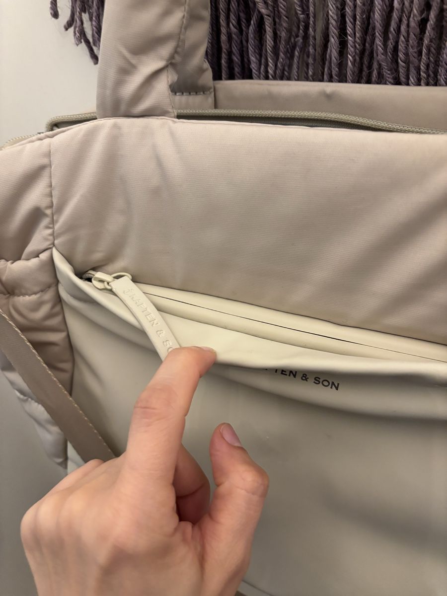 Kapten & Son Taschen für Damen: Kapten & Son Hellvi Cloud Medium Tasche – Gebraucht aus St. Gallen von heartbug 4